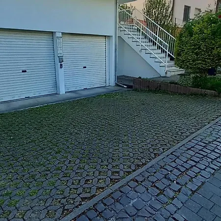 Mitten In Alt-seckbach * Frankfurt am Main