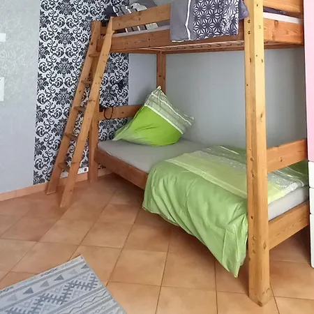 Mitten In Alt-seckbach * Frankfurt am Main